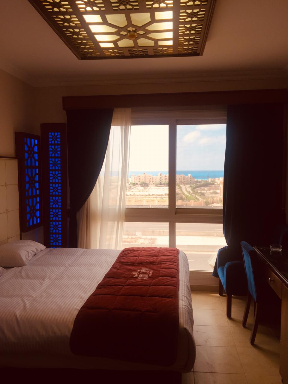 12Retal view